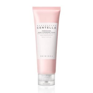 Madagascar Centella Poremizing Deep Cleansing Foam - SKIN1004