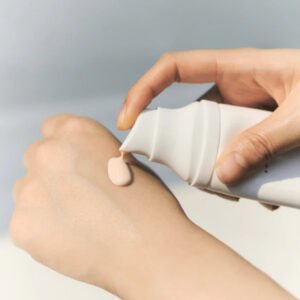 Madagascar Centella Tone-Up Sunscreen SPF50+ PA++++ - SKIN1004